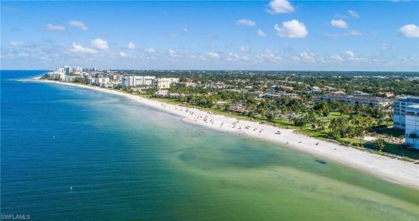 Turtle Lake Golf Colony, 400 Forest Lakes Blvd #204, Naples, Florida 34105, image 2