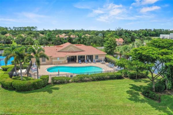 Fairway Estates At Hawthorne, 10522 Yorkstone Dr, Bonita Springs, Florida 34135, image 2
