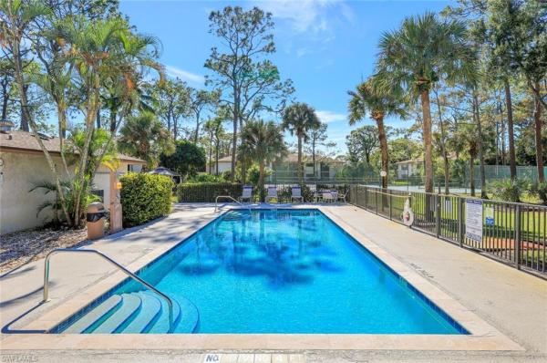 Courtyard At Kings Lake, 1733 Courtyard Way #104, Naples, Florida 34112, image 2