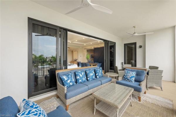 Naples Square, 1135 S 3rd Ave #319, Naples, Florida 34102, image 2