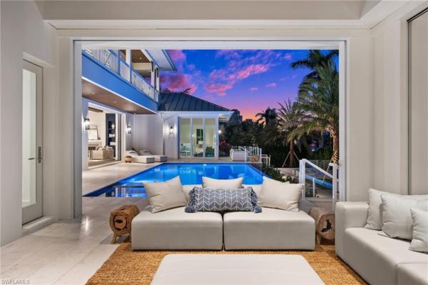 Park Shore, 506 Neapolitan Ln, Naples, Florida 34103, image 2