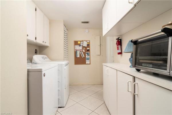 The Glades Golf & Country Club, 190 Palm Dr #5, Naples, Florida 34112, image 2