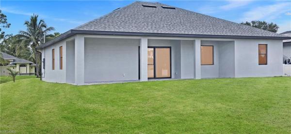 1028 Alaska Ave, Lehigh Acres, Florida 33971, image 1