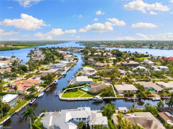Royal Harbor, 2140 Shad Ct, Naples, Florida 34102, image 1