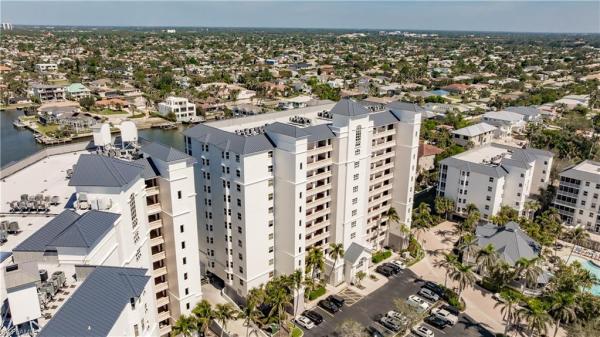 Regatta At Vanderbilt Beach, 410 Flagship Dr #302, Naples, Florida 34108, image 1