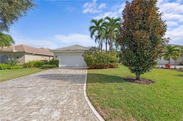 Longshore Lake, 4320 S Longshore Way, Naples, Florida 34119, image 1