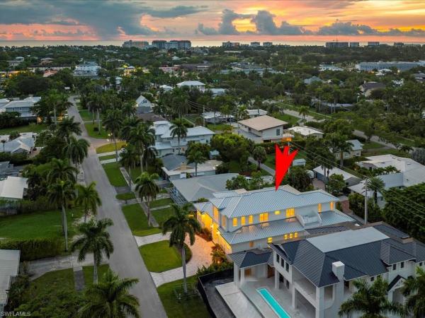 Lake Park, 1179 N Broad Ave, Naples, Florida 34102, image 2