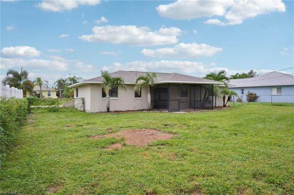 Cape Coral Residential, 609 25th Ter, Cape Coral, Florida 33904, image 2