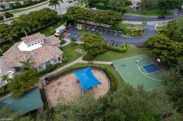 Colonnade At The Forum, 10035 Chiana Cir, Fort Myers, Florida 33905, image 2