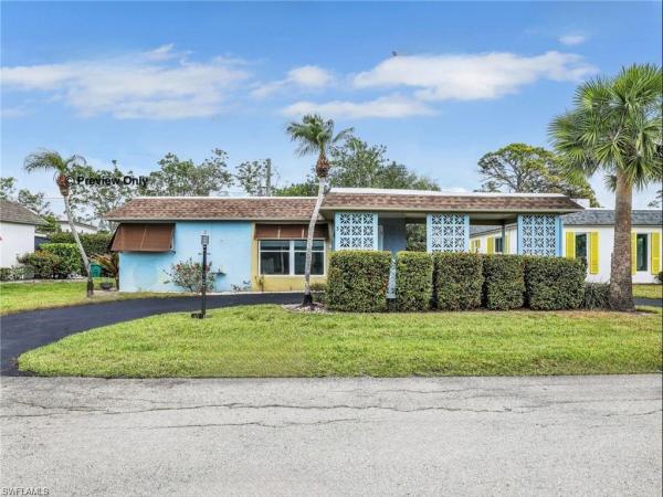 Royal Park Villas, 3 Knights Bridge Rd #A2, Naples, Florida 34112, image 1