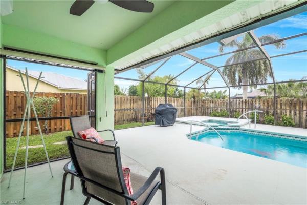 Willoughby Acres, 45 Wickliffe Dr, Naples, Florida 34110, image 2