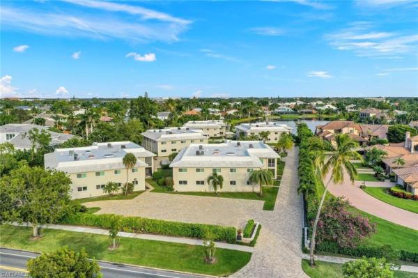 4150 Crayton Rd #B2, Naples, Florida 34103, image 1