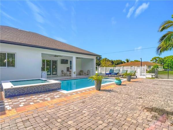 Golden Gate, 1806 41st St SW, Naples, Florida 34116, image 1