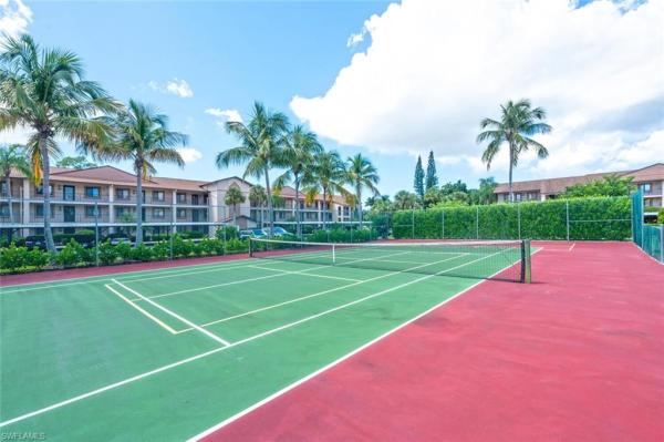 Country Haven, 7300 Saint Ives Way #5208, Naples, Florida 34104, image 2