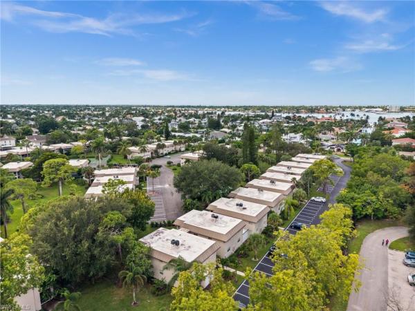 Royal Bay Villas, 1549 Sandpiper St #73, Naples, Florida 34112, image 2