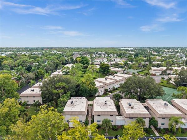 Royal Bay Villas, 1549 Sandpiper St #76, Naples, Florida 34112, image 2