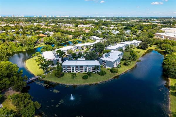 1561 Oyster Catcher Pt, Naples, Florida 34105, image 1