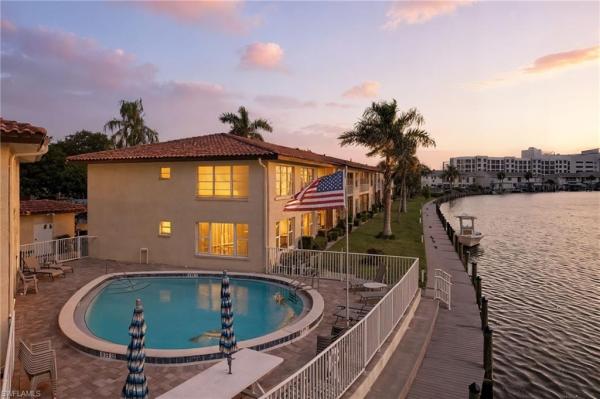Horizon Bay, 408 Tudor Dr #1C, Cape Coral, Florida 33904, image 2