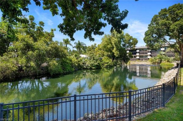 Park Shore Resort, 600 Neapolitan Way #343, Naples, Florida 34103, image 2