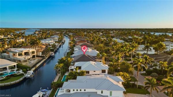 Royal Harbor, 1955 Tarpon Rd, Naples, Florida 34102, image 2