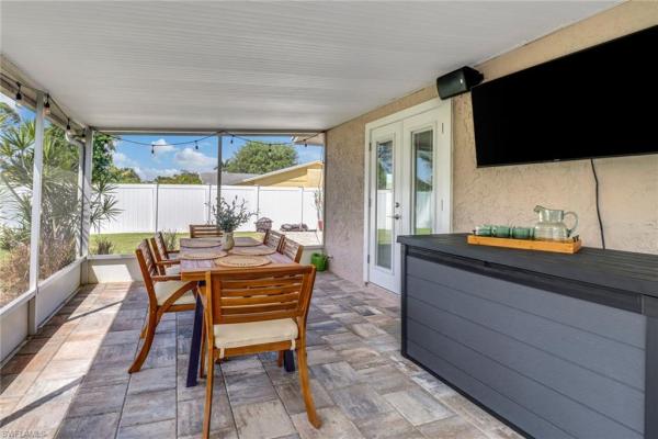 Coconut River, 2680 Longboat Dr, Naples, Florida 34104, image 1