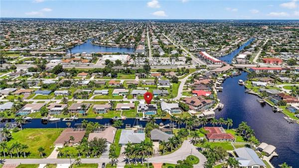 Cape Coral Residential, 126 SW 49th St, Cape Coral, Florida 33914, image 3