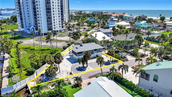Hyde Park, 190 Bayview Ave, Fort Myers Beach, Florida 33931, image 1
