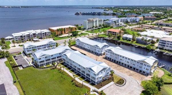 1623 Compass Pointe Ct #303, Punta Gorda, Florida 33950, image 1