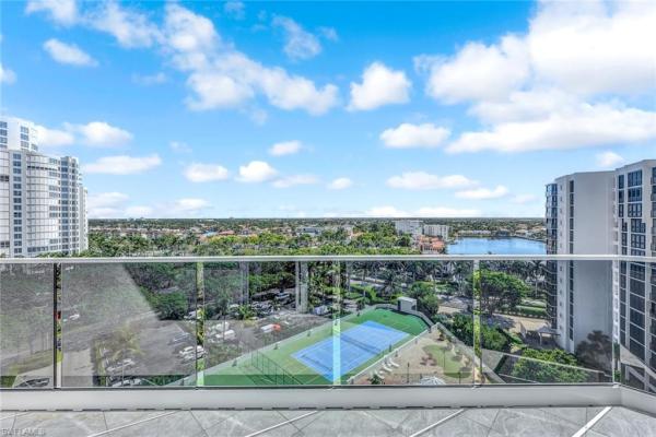 Savoy At Park Shore, 4041 Gulf Shore Blvd N, Naples, Florida 34103, image 3