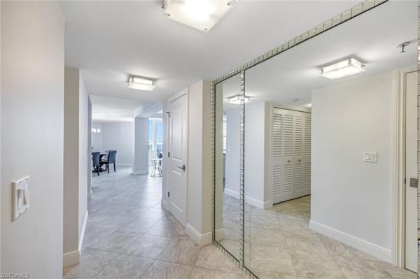 Savoy At Park Shore, 4041 Gulf Shore Blvd N, Naples, Florida 34103, image 2