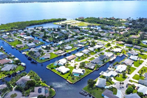 Waterway Estates, 4340 S Canal Cir, North Fort Myers, Florida 33903, image 2