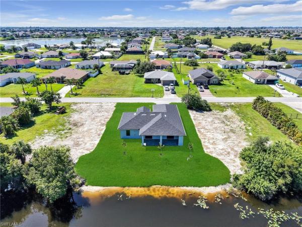 Cape Coral Residential, 405 14th St, Cape Coral, Florida 33993, image 3
