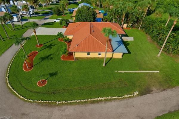 North Fort Myers No HOA, 158 Dow Ln, North Fort Myers, Florida 33917, image 1