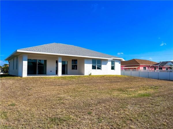 Lehigh Acres Residential, 3303 SW 33rd St, Lehigh Acres, Florida 33976, image 1