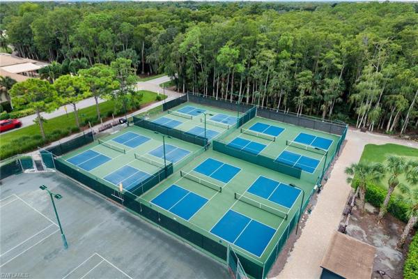 Hunters Ridge Golf & Country Club, 12646 Buttonbush Pl, Bonita Springs, Florida 34135, image 2