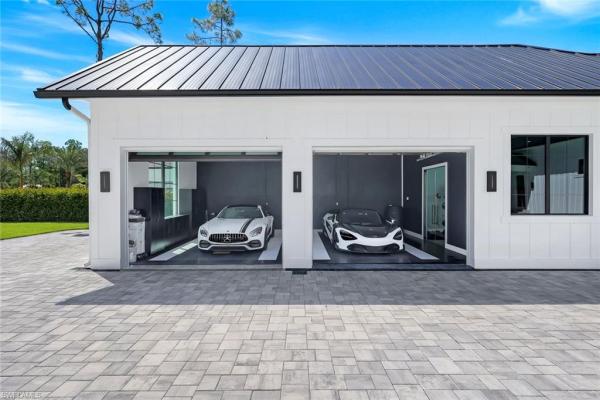 Livingston Woods, 6677 Hunters Rd, Naples, Florida 34109, image 1