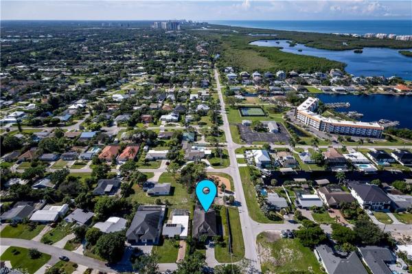 198 2nd St, Naples, Florida 34134, image 1
