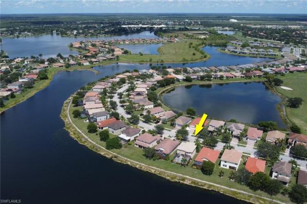 Valencia Country Club, 1581 Birdie Dr, Naples, Florida 34120, image 1