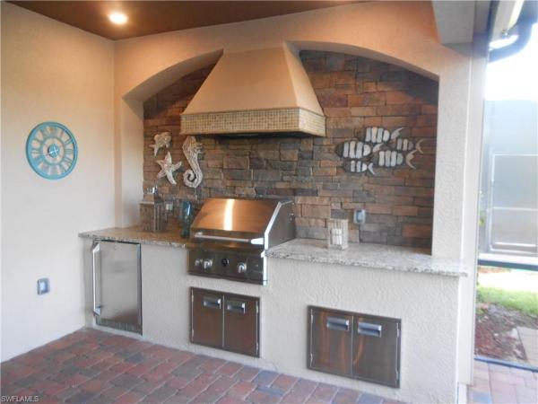Bonita National Golf & Country Club, 28628 Derry Ct, Bonita Springs, Florida 34135, image 2