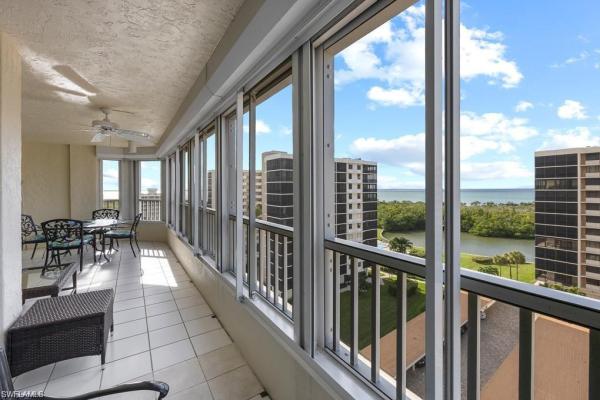 21 Bluebill Ave, Naples, Florida 34108, image 1
