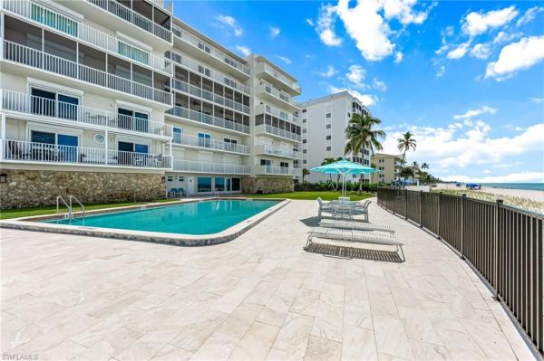 1977 N Gulf Shore Blvd #204, Naples, Florida 34102, image 1