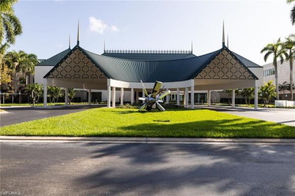 Oakmont At Pelican Bay, 708 Turkey Oak Ln, Naples, Florida 34108, image 2