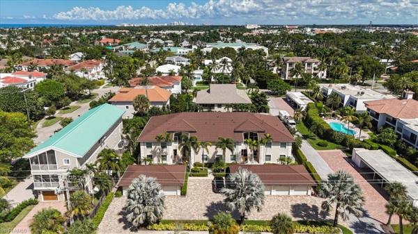 St Charles At Olde Naples, 545 S 11th Ave #104, Naples, Florida 34102, image 2