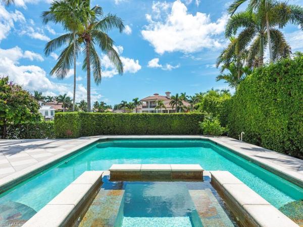 Aqualane Shores, 730 S 21st Ave, Naples, Florida 34102, image 2