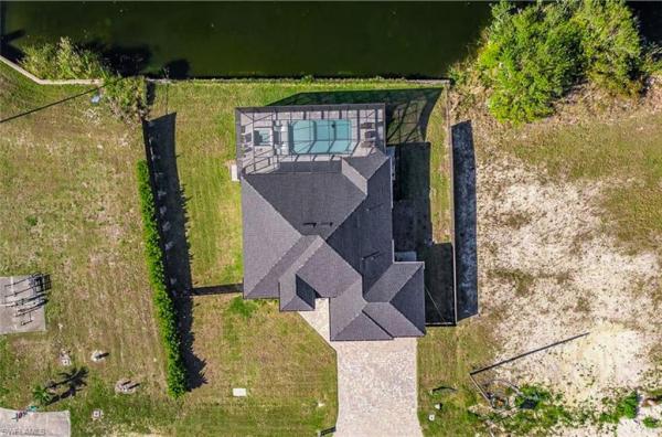 Cape Coral, 1607 NE 23rd St, Cape Coral, Florida 33909, image 1