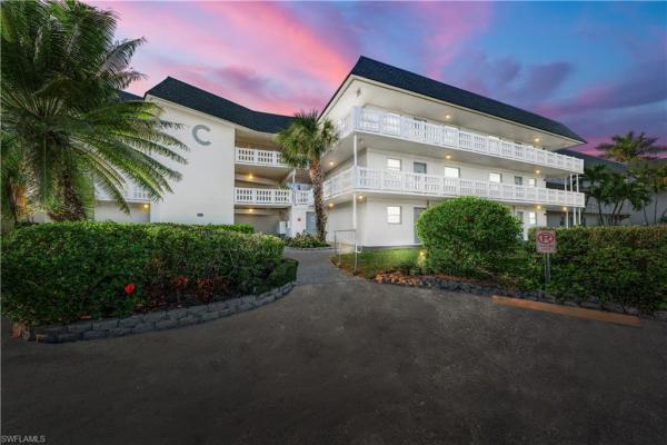 315 Saint Andrews Blvd, Naples, Florida 34113, image 1