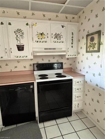 Seven Lakes, 1624 Pine Valley Dr #115, Fort Myers, Florida 33907, image 2