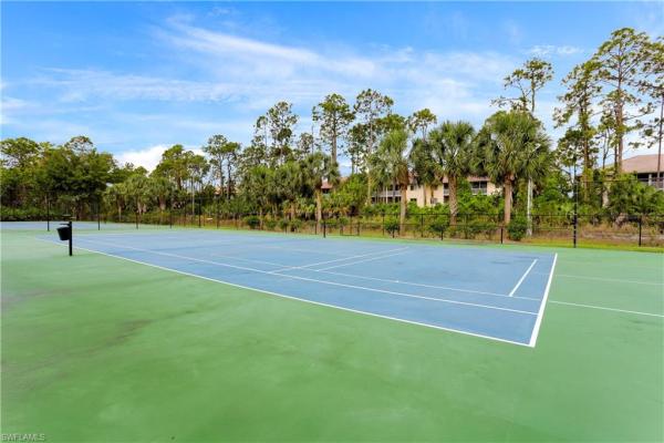337 Robin Hood Cir #204, Naples, Florida 34104, image 1