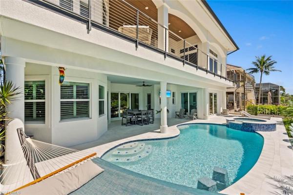 250 W 6th St, Naples, Florida 34134, image 2