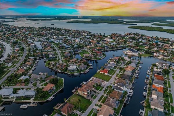 Marco Beach, 1850 Apataki Ct, Marco Island, Florida 34145, image 2